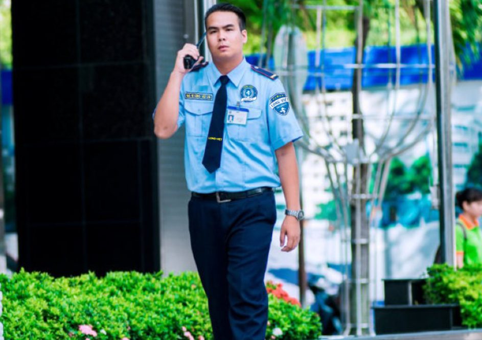 Tiêu Chuẩn Đội Ngũ Bảo Vệ Kho Xưởng Khu Công Nghiệp.